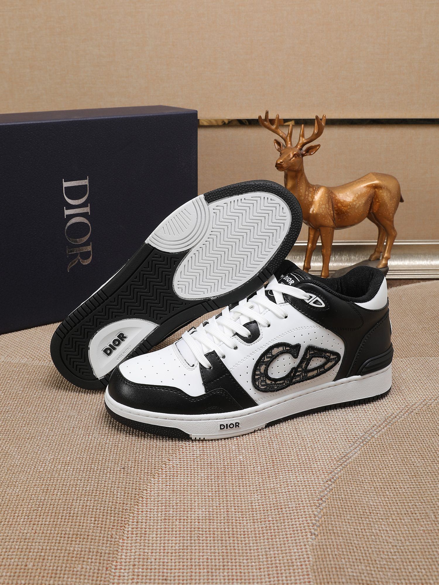 Christian Dior Sneaker